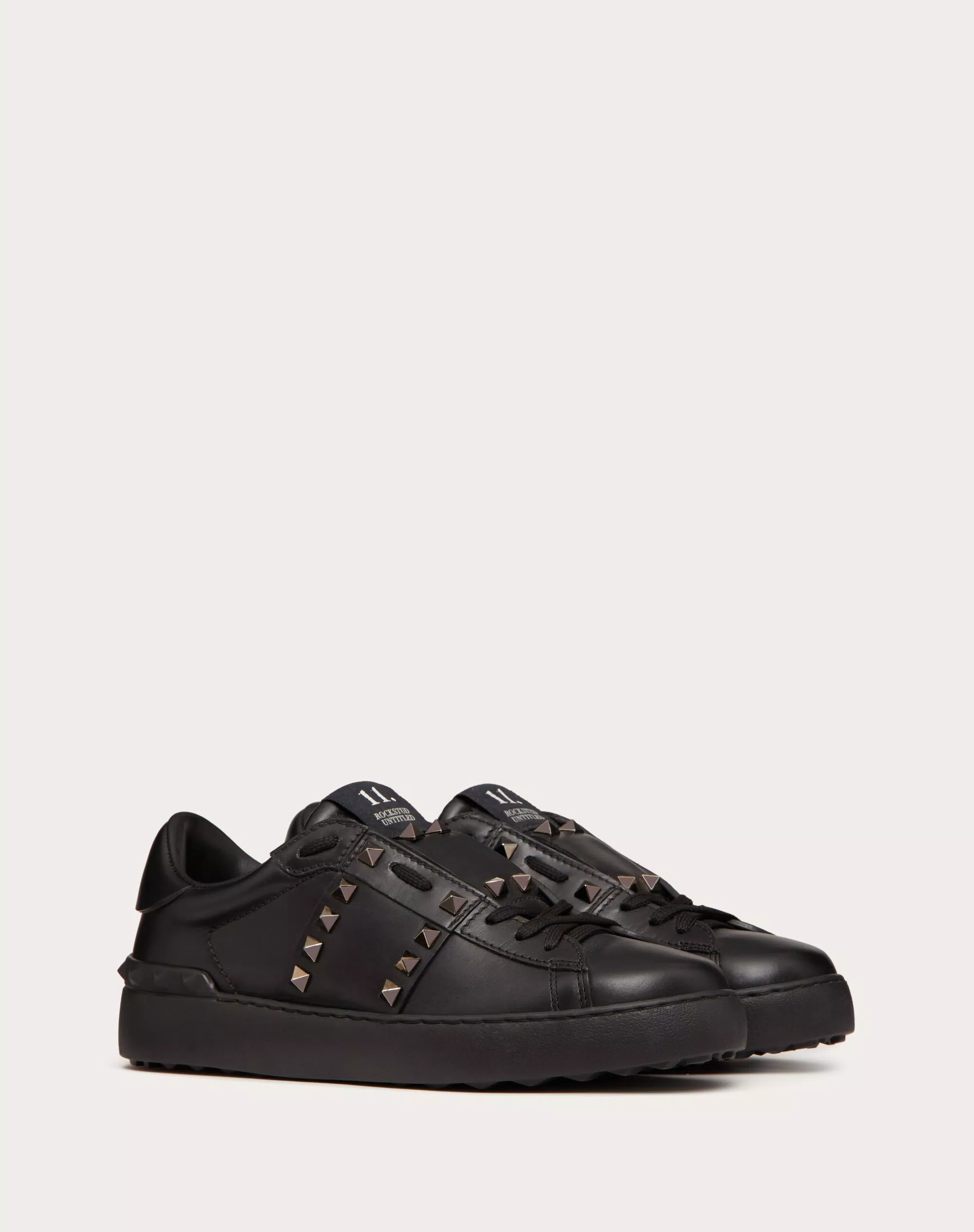 ROCKSTUD UNTITLED NOIR CALFSKIN LEATHER SNEAKER